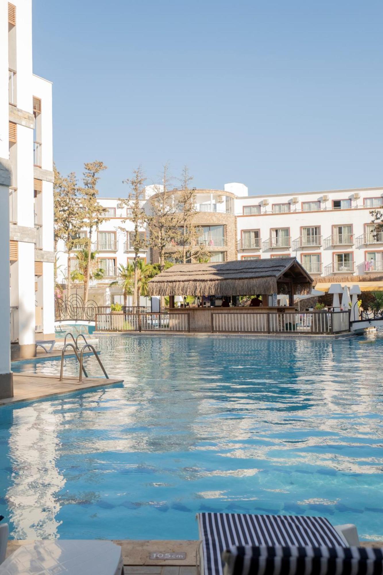 Ladonia Hotels Mio Bianco アキアーラ エクステリア 写真