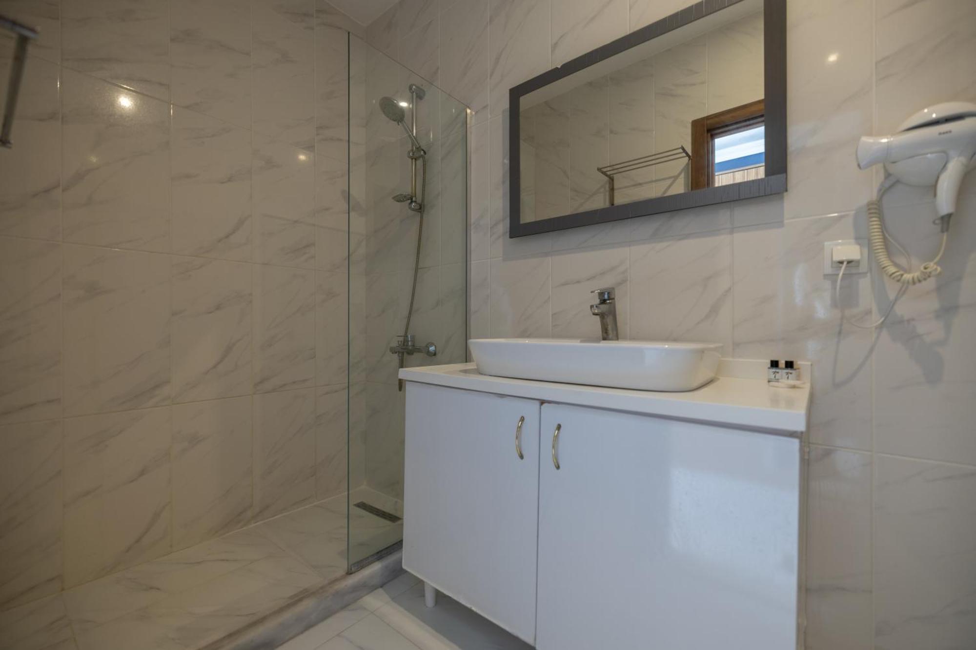 Ladonia Hotels Mio Bianco アキアーラ エクステリア 写真