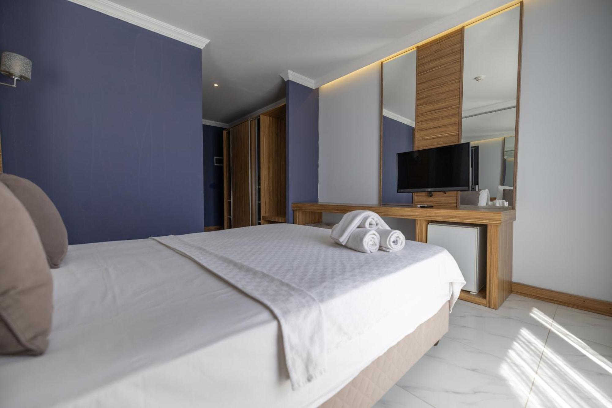 Ladonia Hotels Mio Bianco アキアーラ エクステリア 写真